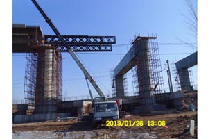 顶推至48号墩墩顶3