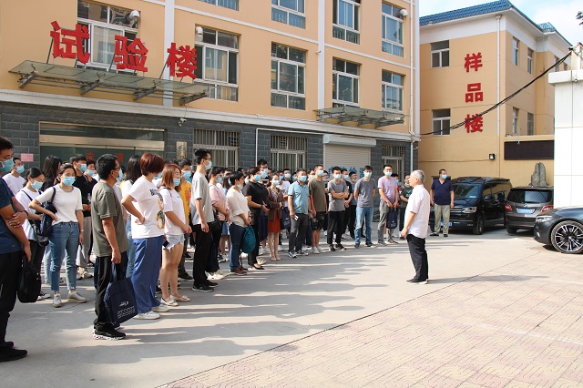 铁路试验培训班学员到集团公司试验操作实习